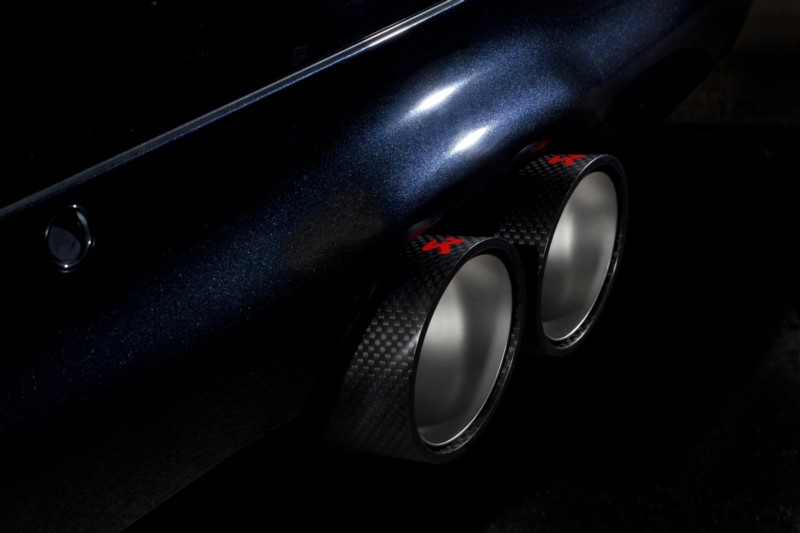 AKRAPOVIC Endrohr-Set (Carbon)