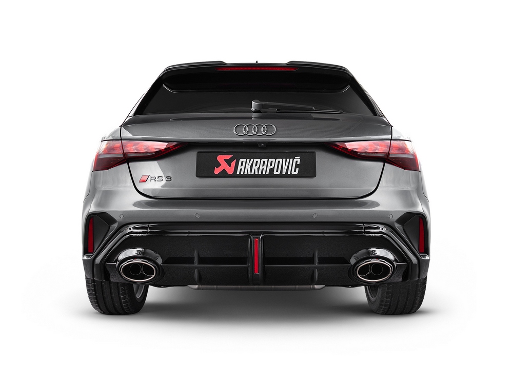 AKRAPOVIČ Evolution-Linie (Titan)(ECE) AKRAPOVIČ Evolution-Linie (Titan)(ECE)