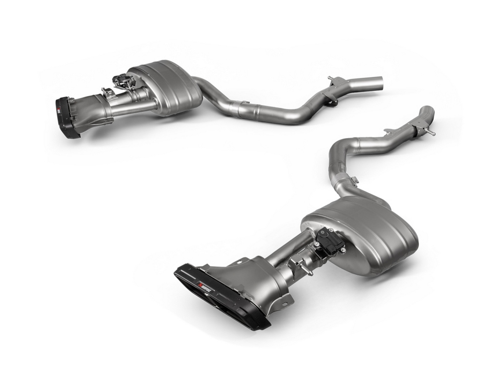 AKRAPOVIČ Slip-On Line (Titan)(ECE) AKRAPOVIČ Slip-On Line (Titan)(ECE)