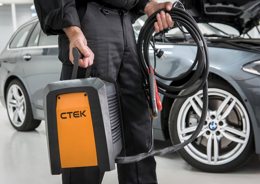 CTEK PRO 60 12V Batterieladegerät