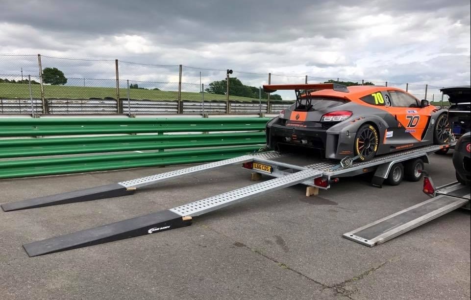 RACERAMPS Trailer Ramps – Rampe d'accès pour remorque RACERAMPS Trailer Ramps – Rampe d'accès pour remorque