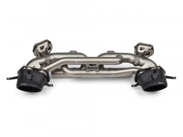 AKRAPOVIČ Slip-On Line (Titan)